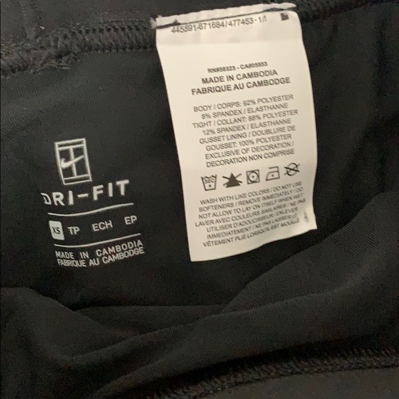 NIKE COURT TENNIS FLOWY BLACK SKIRT Size XS - Picture 5 of 6